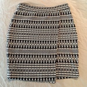 Three Dots brand, knee length skirt